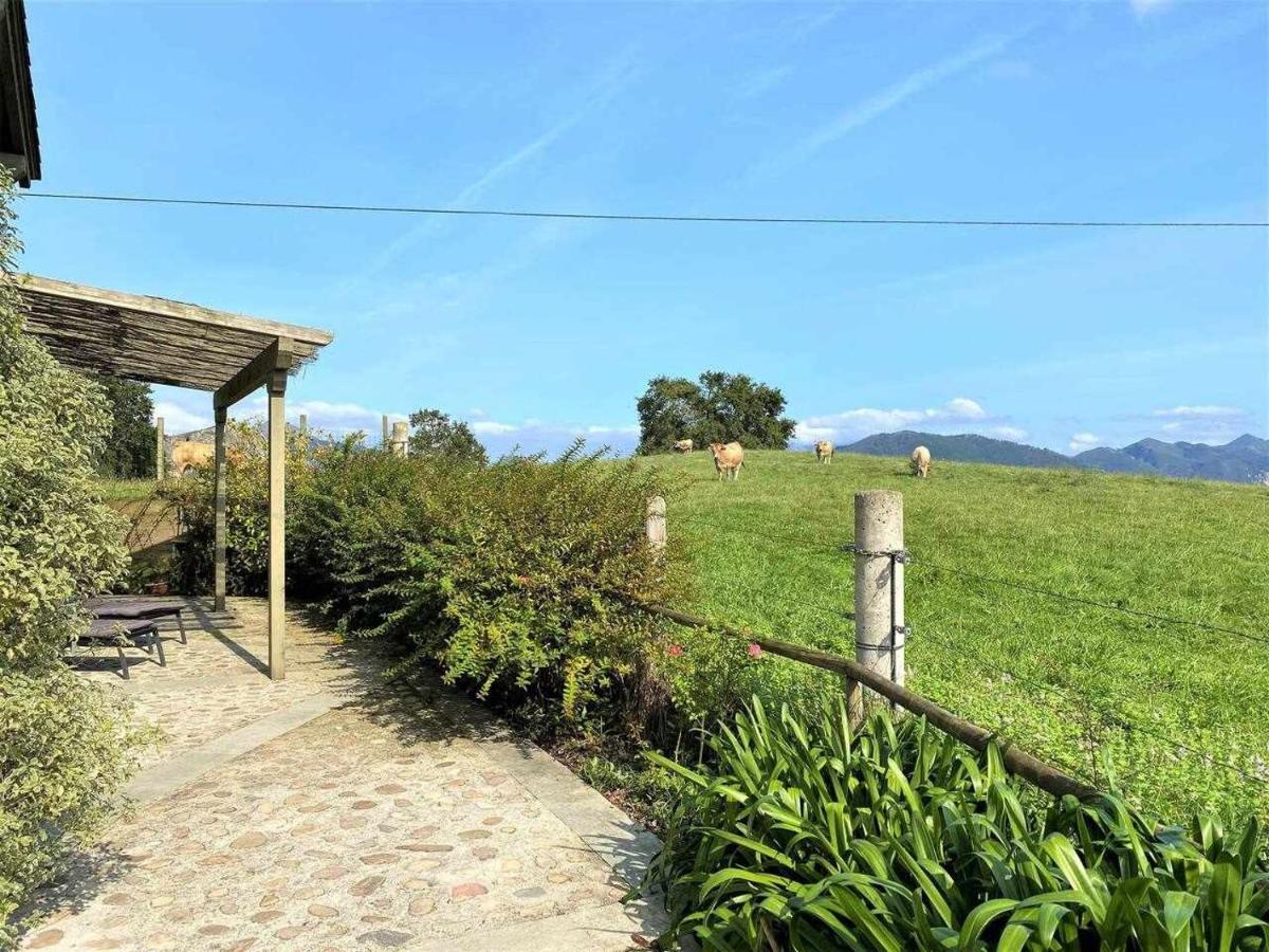 Casa Palo Balcon A Picos De Europa Villa Arriondas Exterior photo